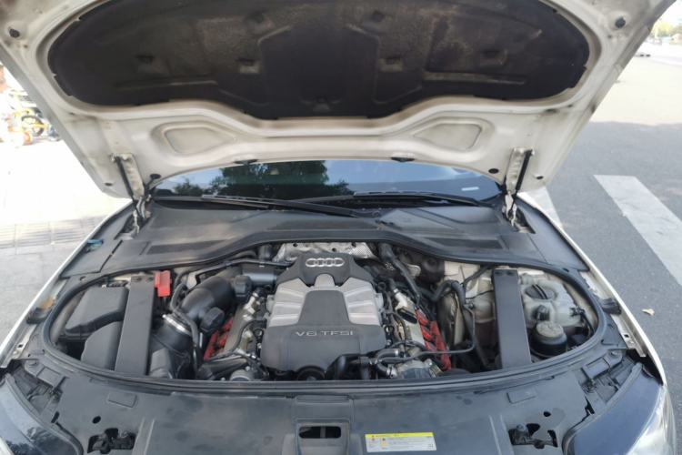 Used Audi A8 2013 A8L 45 TFSI quattro Exclusive Edition Engine Bay