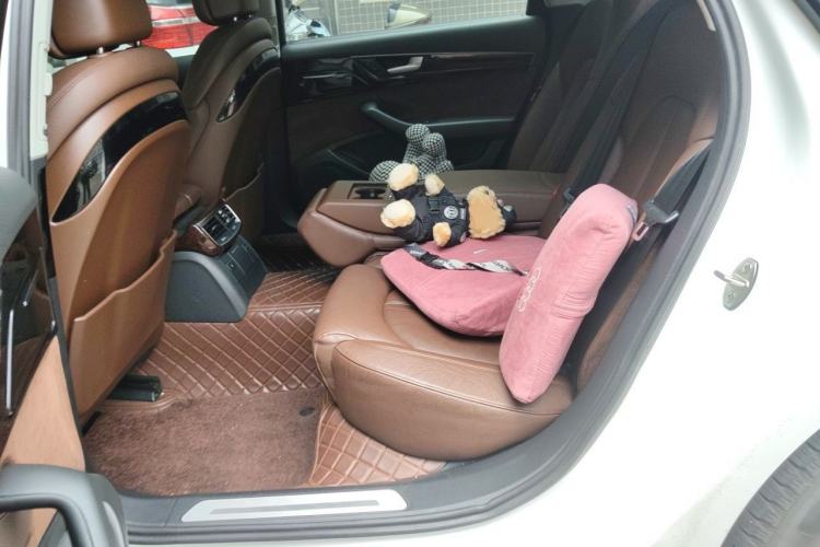 Used Audi A8 2013 A8L 45 TFSI quattro Comfort model Left Rear Seat