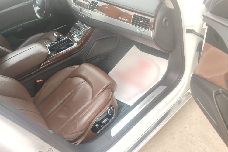 Used Audi A8 2013 A8L 45 TFSI quattro Luxury Model Right Front Seat