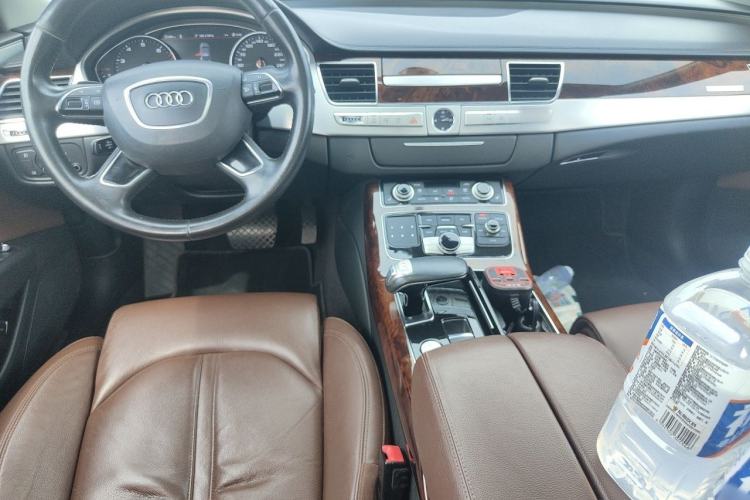 Used Audi A8 2013 A8L 45 TFSI quattro Comfort model Center Console