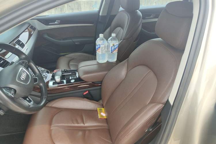 Used Audi A8 2013 A8L 45 TFSI quattro Comfort model Left Front Seat
