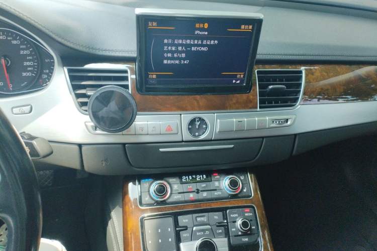 Used Audi A8 2014 A8L 45 TFSI quattro Luxury Model Audio And AC Panel
