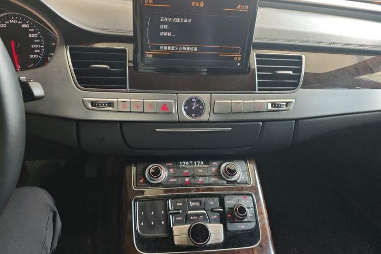Used Audi A8 2014 A8L 45 TFSI quattro Comfort model Audio And AC Panel