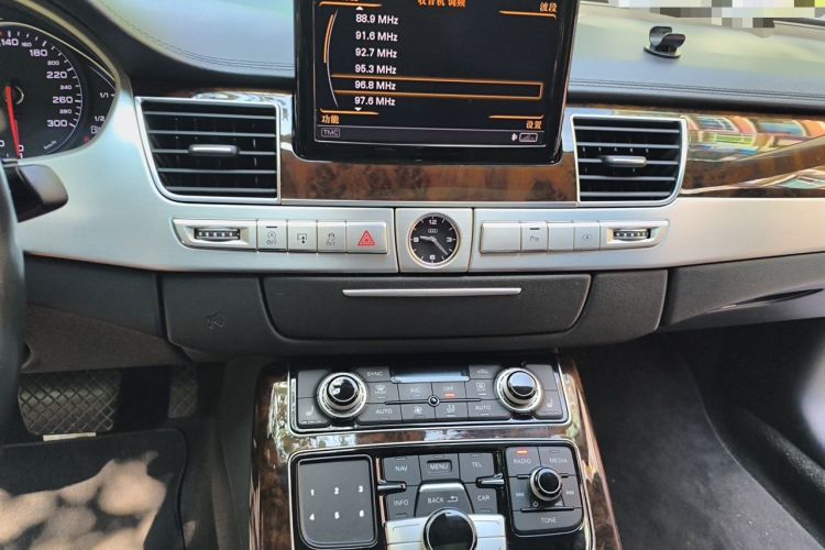 Used Audi A8 2014 A8L 45 TFSI quattro Comfort model Audio And AC Panel
