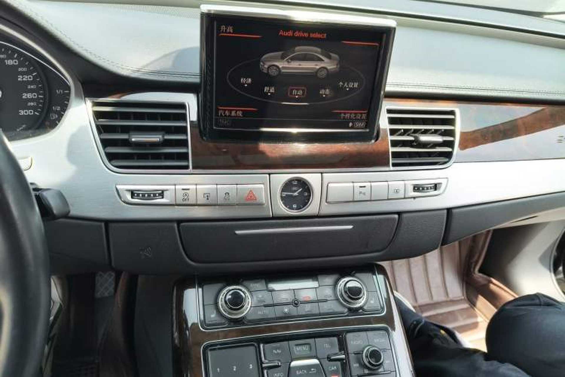 Used Audi A8 2014 A8L 45 TFSI quattro Comfort model Audio And AC Panel