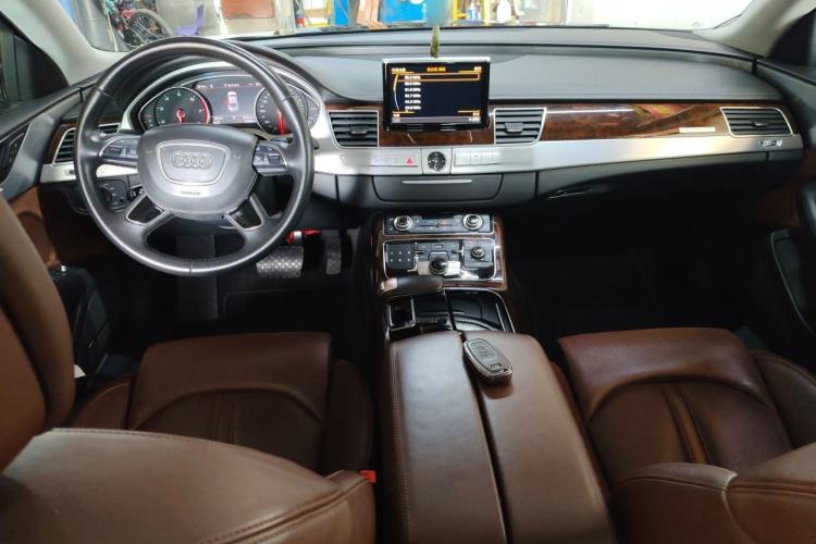 Used Audi A8 2014 A8L 45 TFSI quattro Luxury Model Center Console