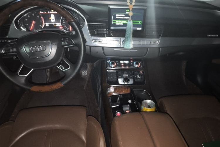 Used Audi A8 2014 A8L 45 TFSI quattro Luxury Model Center Console