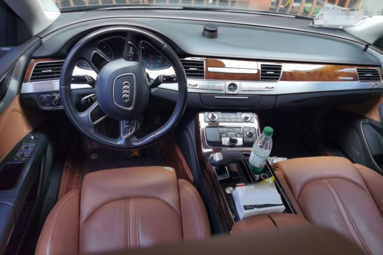 Used Audi A8 2014 A8L 45 TFSI quattro Luxury Model Center Console