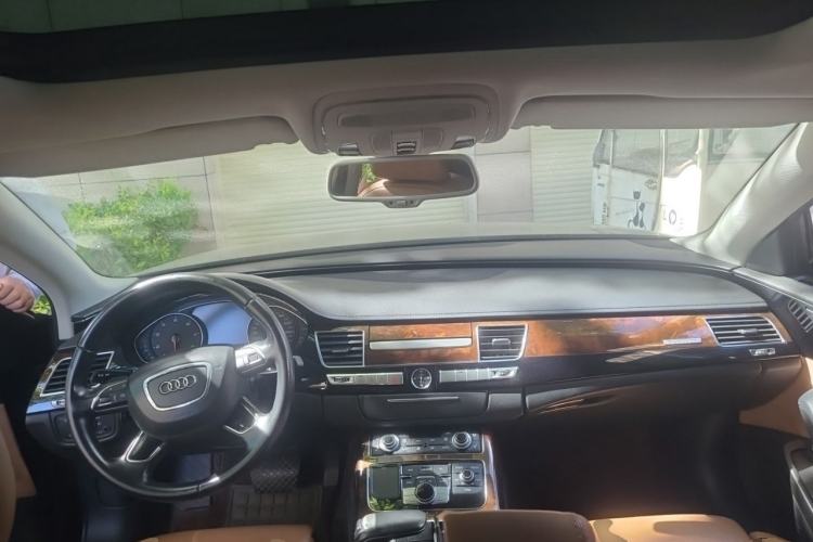 Used Audi A8 2014 A8L 45 TFSI quattro Luxury Model Center Console