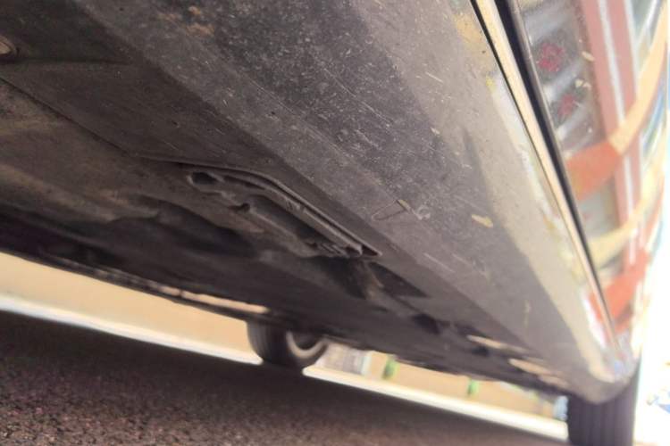 Used Audi A8 2014 A8L 45 TFSI quattro Comfort model Chassis Front Left