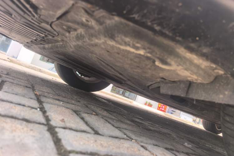 Used Audi A8 2014 A8L 45 TFSI quattro Comfort model Chassis Front Left