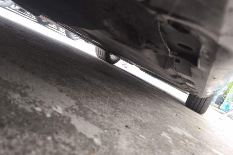 Used Audi A8 2014 A8L 45 TFSI quattro Luxury Model Chassis Front Left