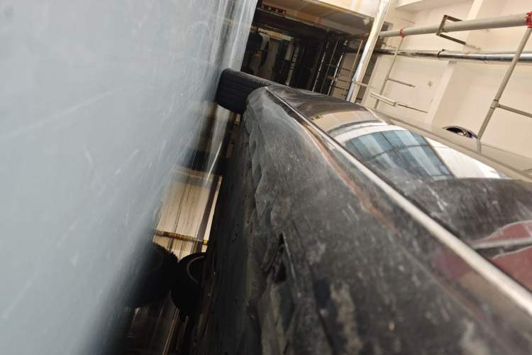 Used Audi A8 2014 A8L 45 TFSI quattro Comfort model Chassis Front Right