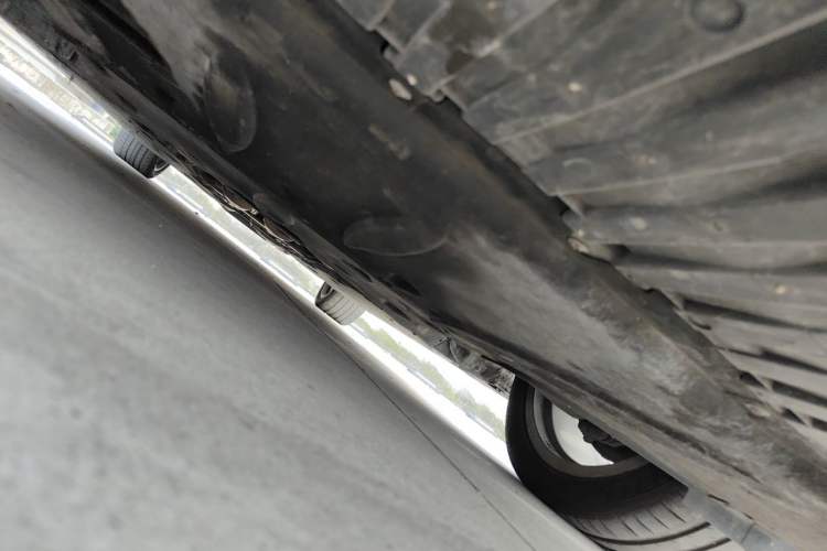 Used Audi A8 2014 A8L 45 TFSI quattro Comfort model Chassis Front