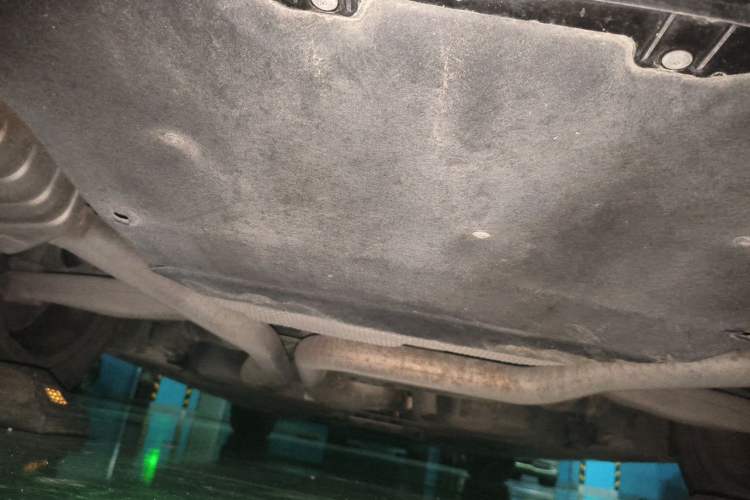 Used Audi A8 2014 A8L 45 TFSI quattro Comfort model Chassis Rear