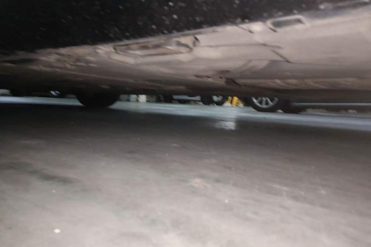 Used Audi A8 2014 A8L 45 TFSI quattro Comfort model Chassis Rear Left