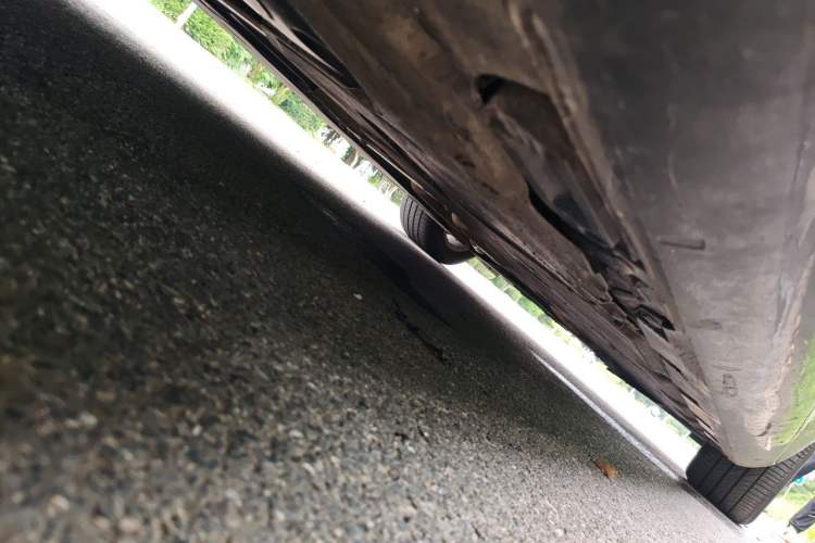 Used Audi A8 2014 A8L 45 TFSI quattro Comfort model Chassis Rear Right