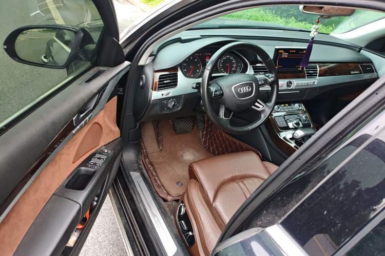 Used Audi A8 2014 A8L 45 TFSI quattro Comfort model Driver Seat