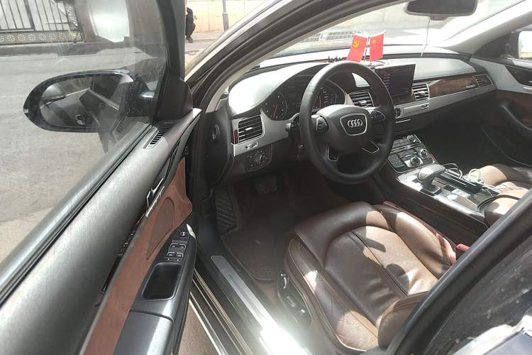Used Audi A8 2014 A8L 45 TFSI quattro Comfort model Driver Seat