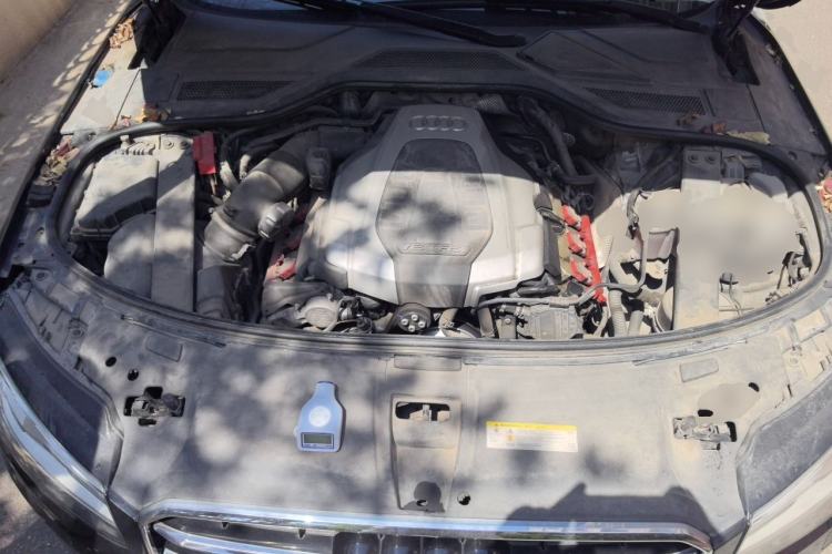 Used Audi A8 2014 A8L 45 TFSI quattro Comfort model Engine Bay