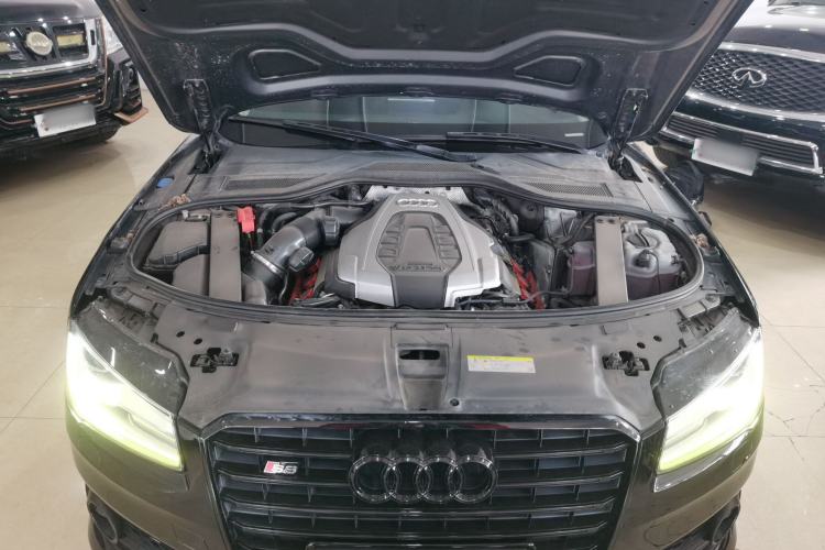 Used Audi A8 2014 A8L 45 TFSI quattro Comfort model Engine Bay