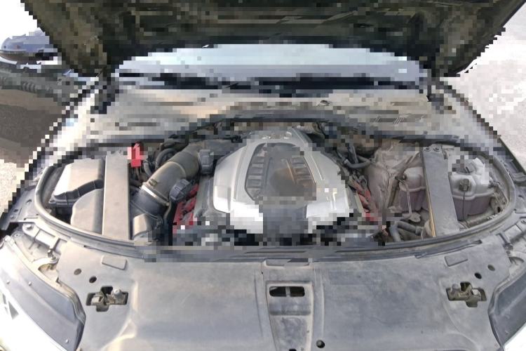 Used Audi A8 2014 A8L 45 TFSI quattro Comfort model Engine Bay