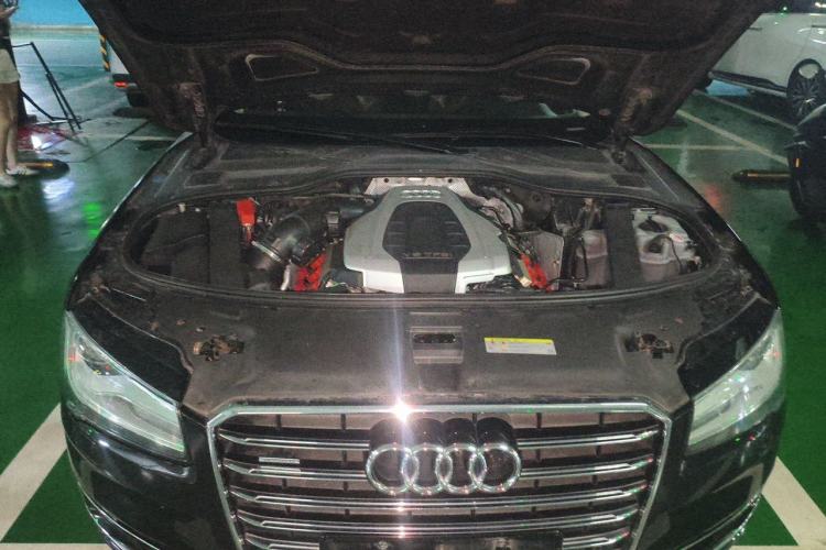 Used Audi A8 2014 A8L 45 TFSI quattro Comfort model Engine Bay