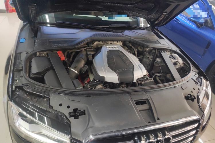 Used Audi A8 2014 A8L 45 TFSI quattro Comfort model Engine Bay