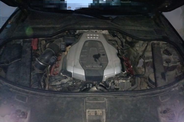 Used Audi A8 2014 A8L 45 TFSI quattro Luxury Model Engine Bay