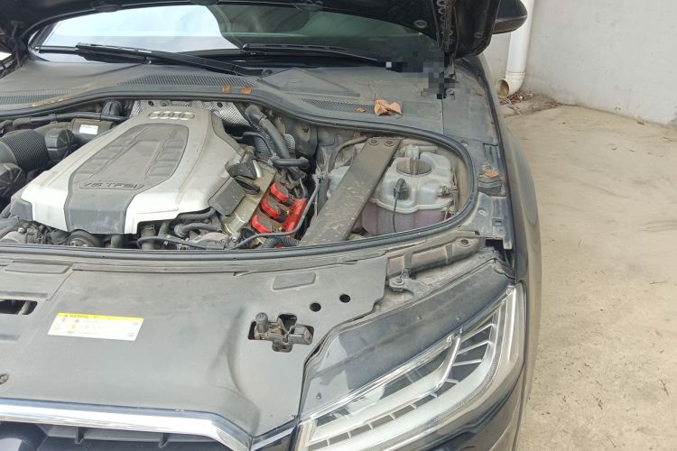 Used Audi A8 2014 A8L 45 TFSI quattro Luxury Model Engine Bay Left