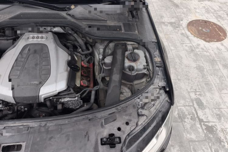 Used Audi A8 2014 A8L 45 TFSI quattro Comfort model Engine Bay Left