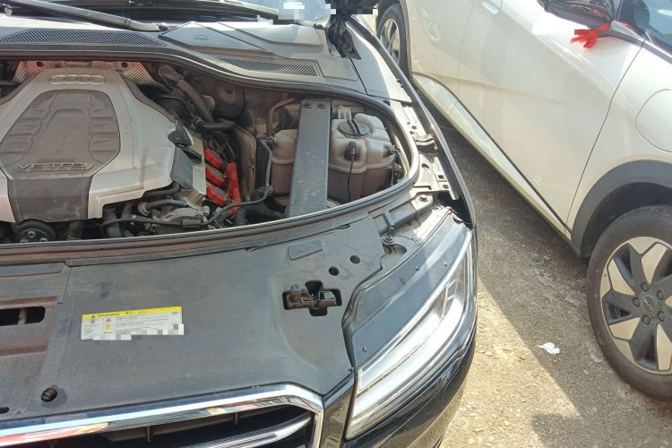 Used Audi A8 2014 A8L 45 TFSI quattro Luxury Model Engine Bay Left