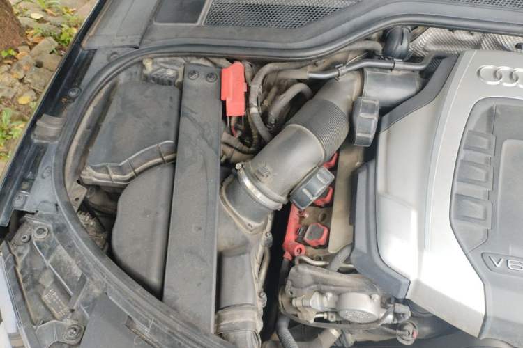 Used Audi A8 2014 A8L 45 TFSI quattro Luxury Model Engine Bay Right