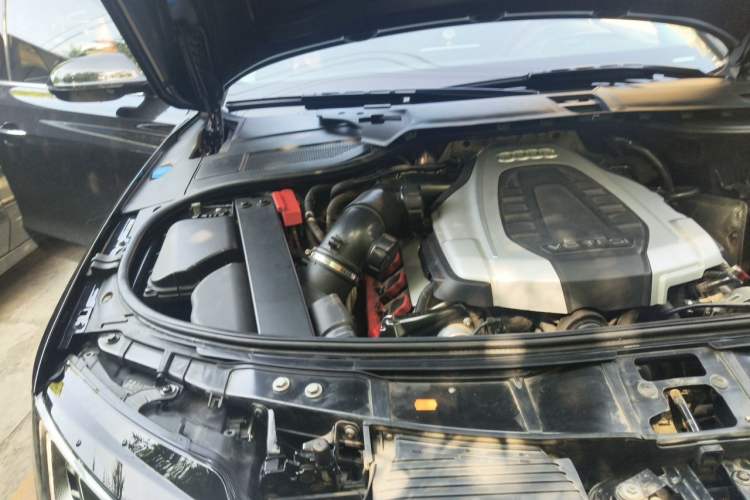 Used Audi A8 2014 A8L 50 TFSI quattro Prestige Edition Engine Bay Right