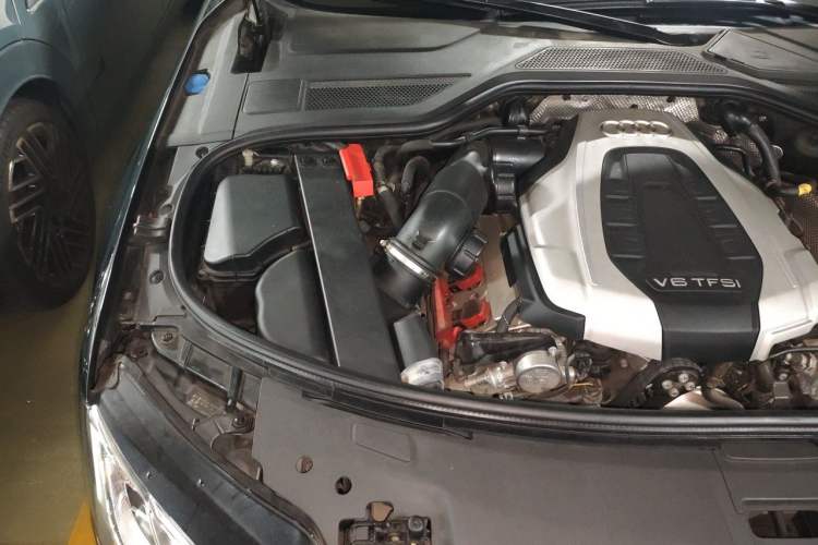 Used Audi A8 2014 A8L 45 TFSI quattro Luxury Model Engine Bay Right