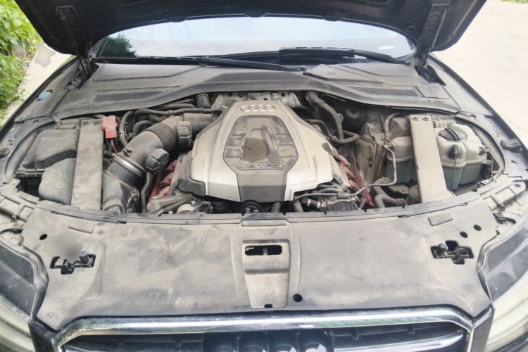 Used Audi A8 2014 A8L 45 TFSI quattro Luxury Model Engine Bay