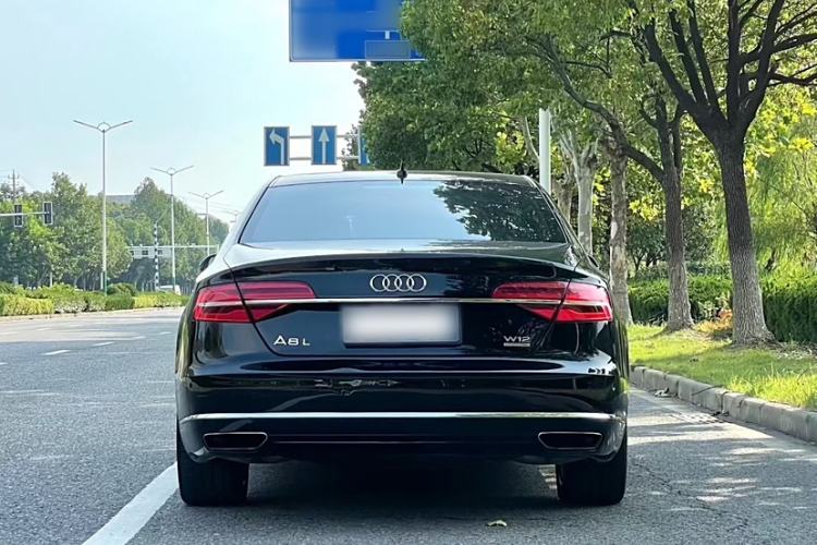Used Audi A8 2014 A8L 60 TFSI quattro Exclusive Edition Exterior 3
