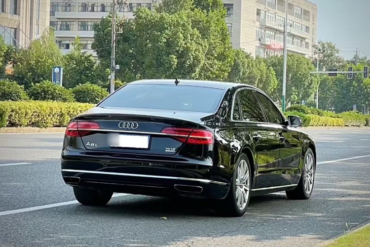 Used Audi A8 2014 A8L 60 TFSI quattro Exclusive Edition Exterior 4