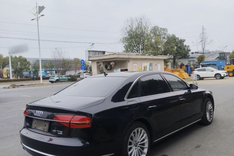 Used Audi A8 2014 A8L 45 TFSI quattro Comfort model Exterior 4