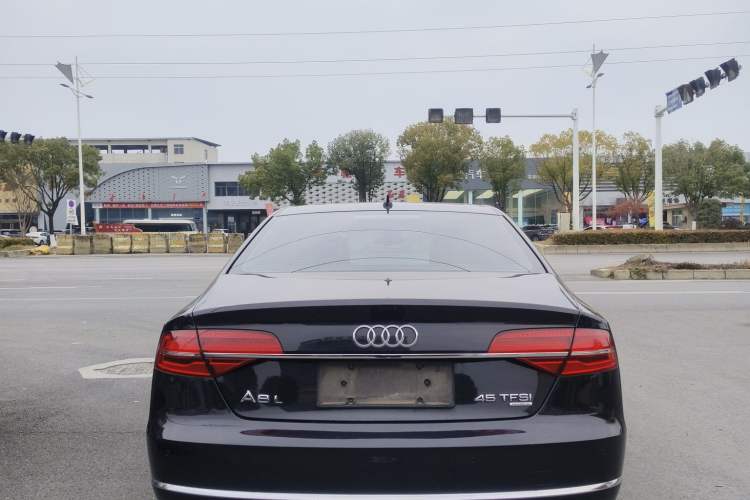 Used Audi A8 2014 A8L 45 TFSI quattro Comfort model Exterior 5