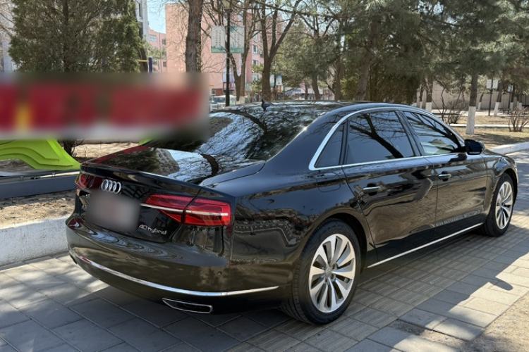 Used Audi A8 2014 A8L 40 hybrid Exterior 5