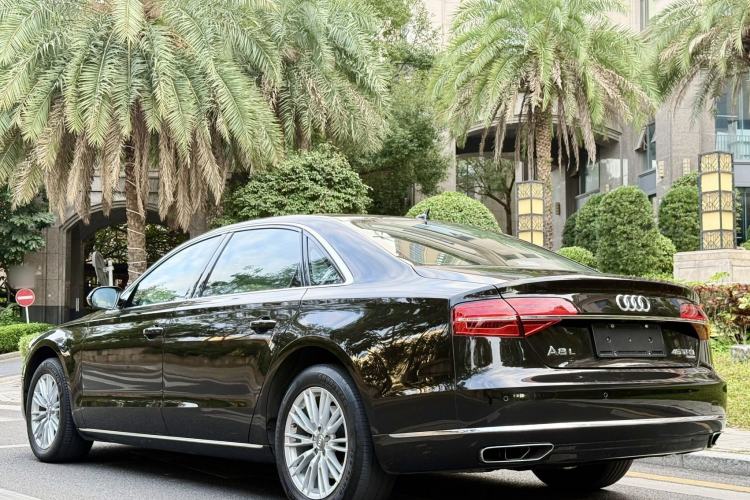 Used Audi A8 2014 A8L 45 TFSI quattro Comfort model Exterior 6