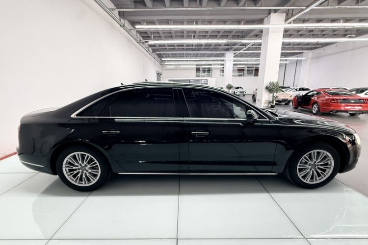 Used Audi A8 2014 A8L 45 TFSI quattro Comfort model Exterior 6