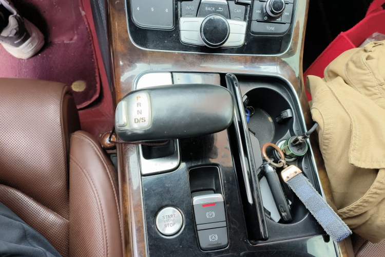 Used Audi A8 2014 A8L 45 TFSI quattro Luxury Model Gear Lever