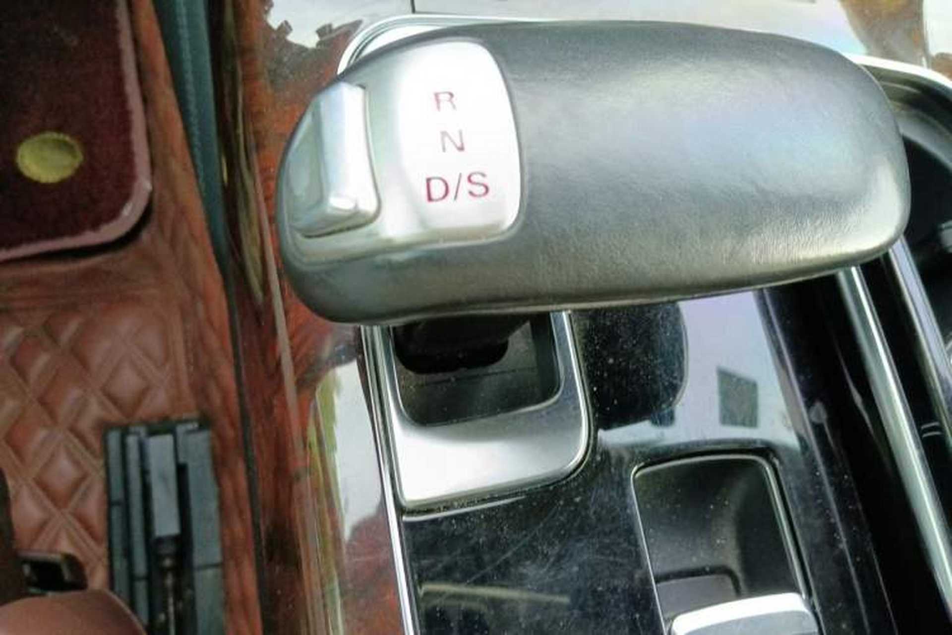 Used Audi A8 2014 A8L 45 TFSI quattro Comfort model Gear Lever