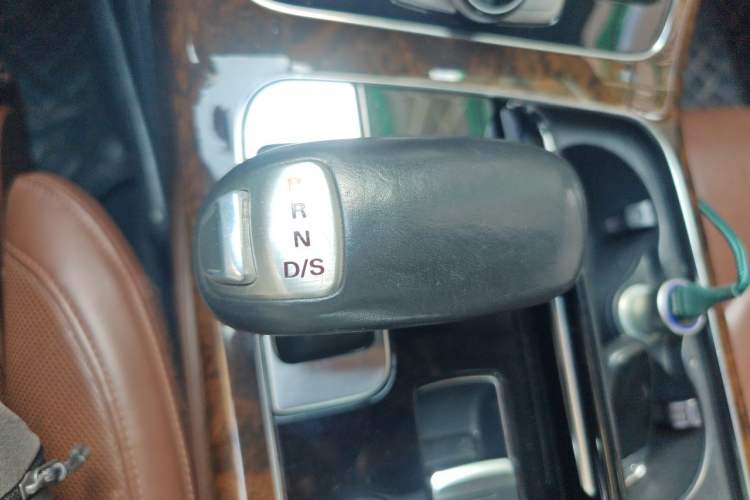 Used Audi A8 2014 A8L 45 TFSI quattro Luxury Model Gear Lever