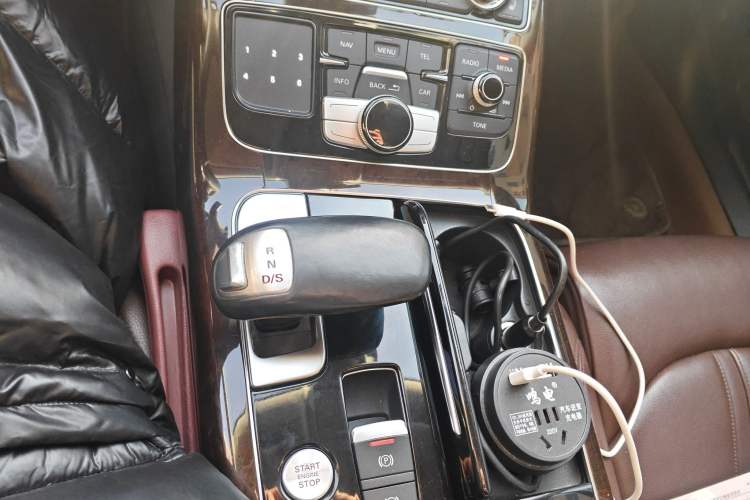 Used Audi A8 2014 A8L 45 TFSI quattro Comfort model Gear Lever