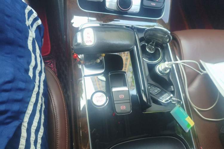 Used Audi A8 2014 A8L 50 TFSI quattro Luxury Model Gear Lever