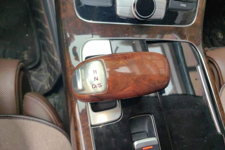 Used Audi A8 2014 A8L 45 TFSI quattro Luxury Model Gear Lever