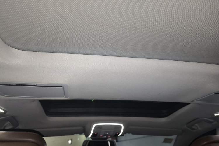 Used Audi A8 2014 A8L 45 TFSI quattro Luxury Model Headliner